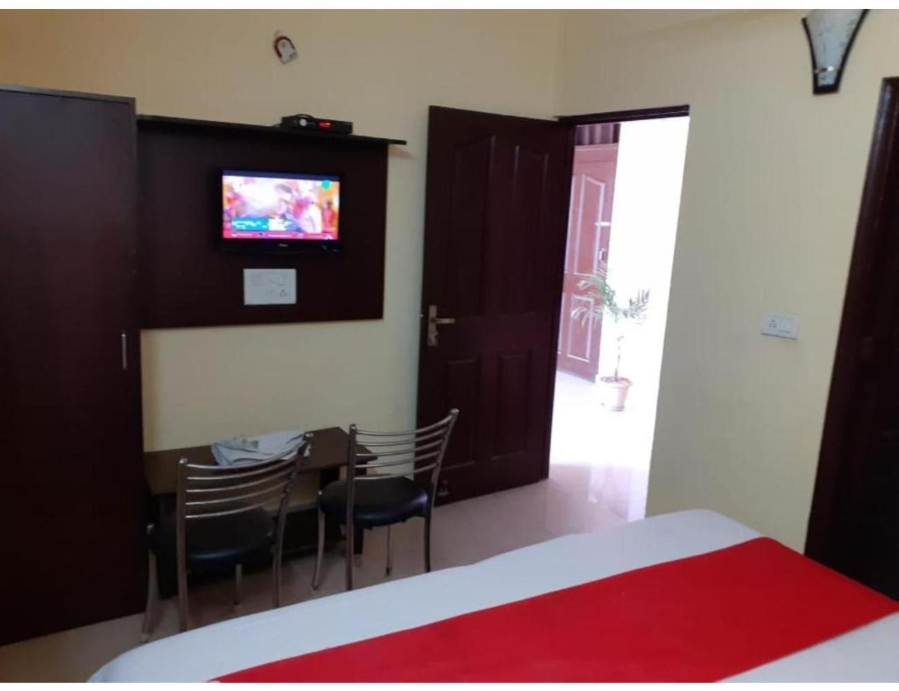 Hotel City Lodge , Chandīgarh Esterno foto