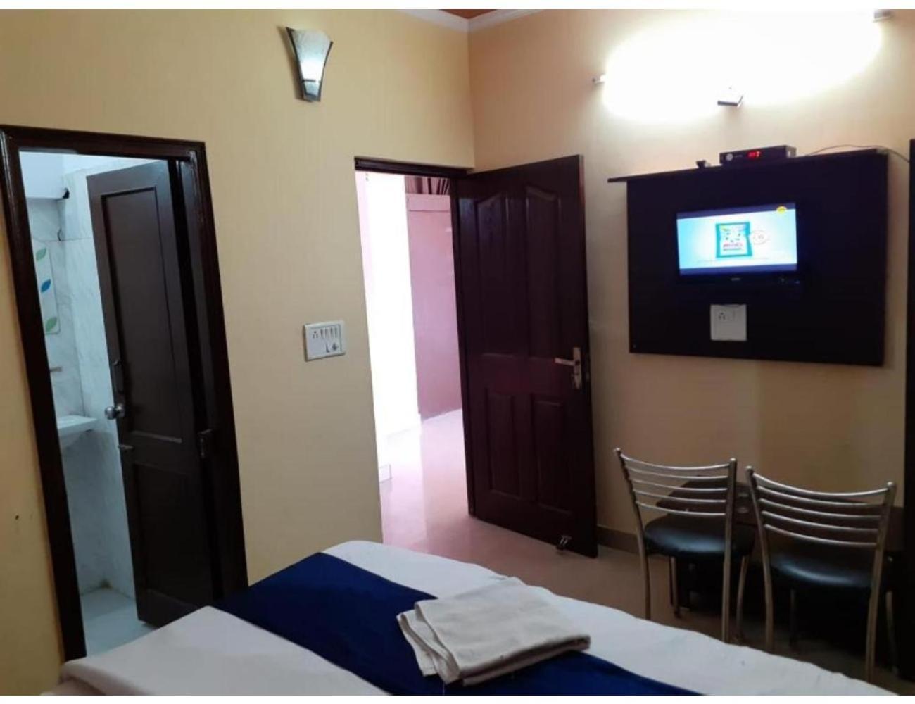 Hotel City Lodge , Chandīgarh Esterno foto