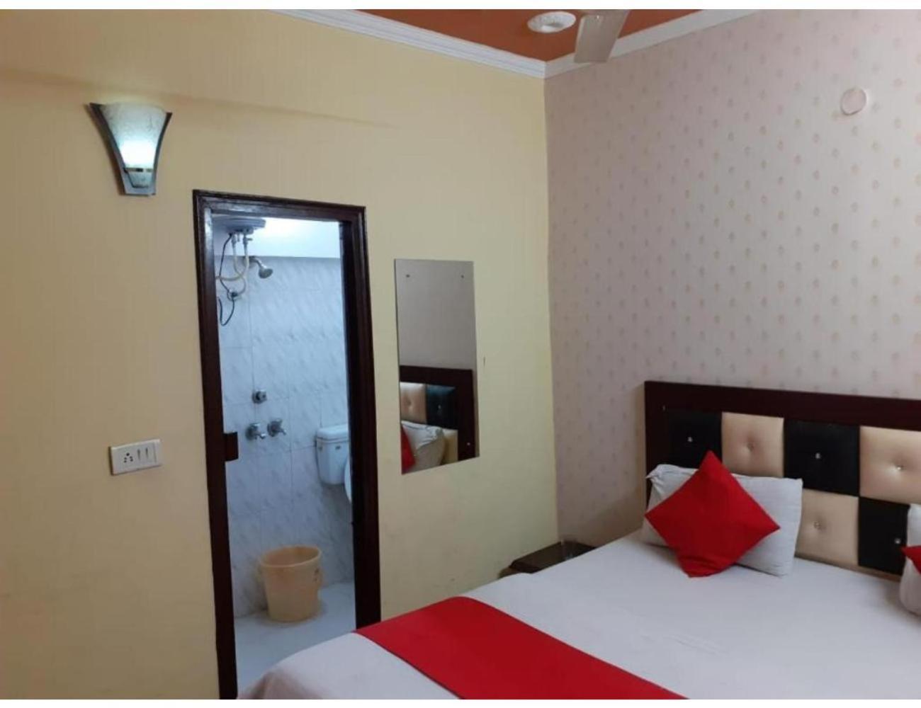 Hotel City Lodge , Chandīgarh Esterno foto