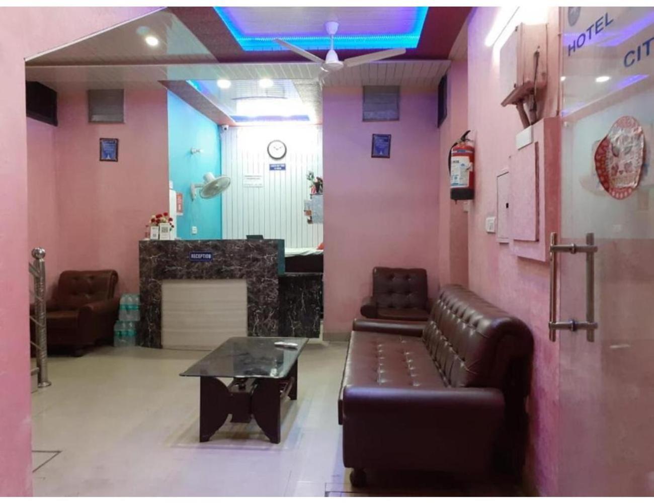 Hotel City Lodge , Chandīgarh Esterno foto